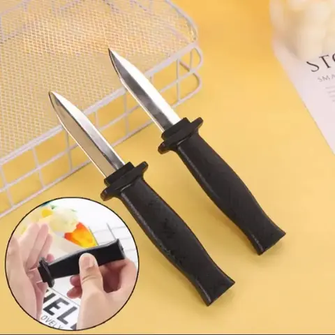 Magic Stretchable Plastic Dagger Props, Durable Safe No Sharp Blade for Pranks and Party Games, Fun and Unique Novelty Items, Quirky Prank Gifts, Wands