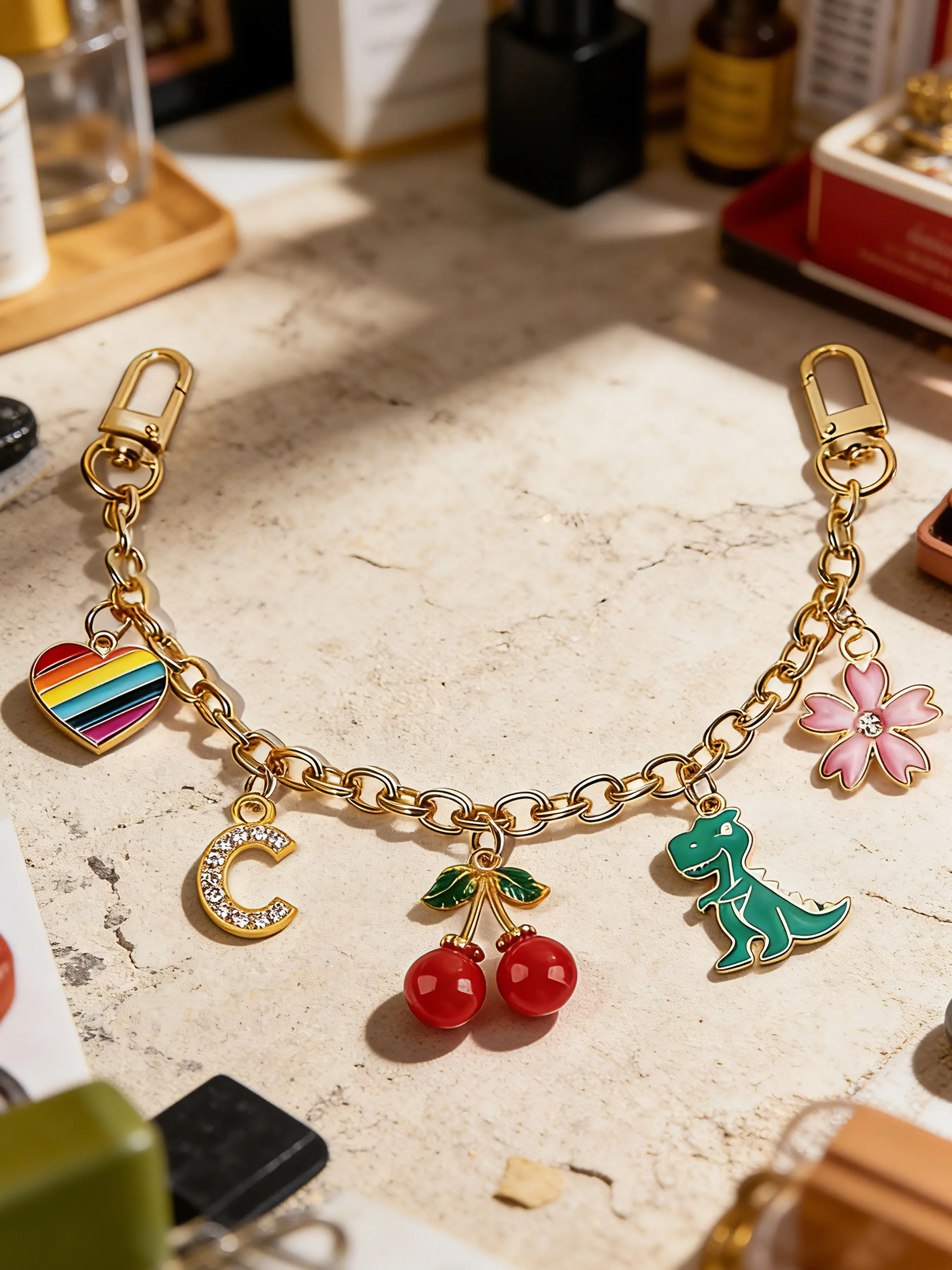 Keychain/Keychain/Bag Pendant/Extension Chain Rainbow Patterned Heart/Cherry Blossom Dinosaur Metal Pendant Bag Hanging Style Cleverly Embellishes The Atmosphere With Details. Keychain Accessories Bag Charms Heart Design Keychain Keychain For Purse