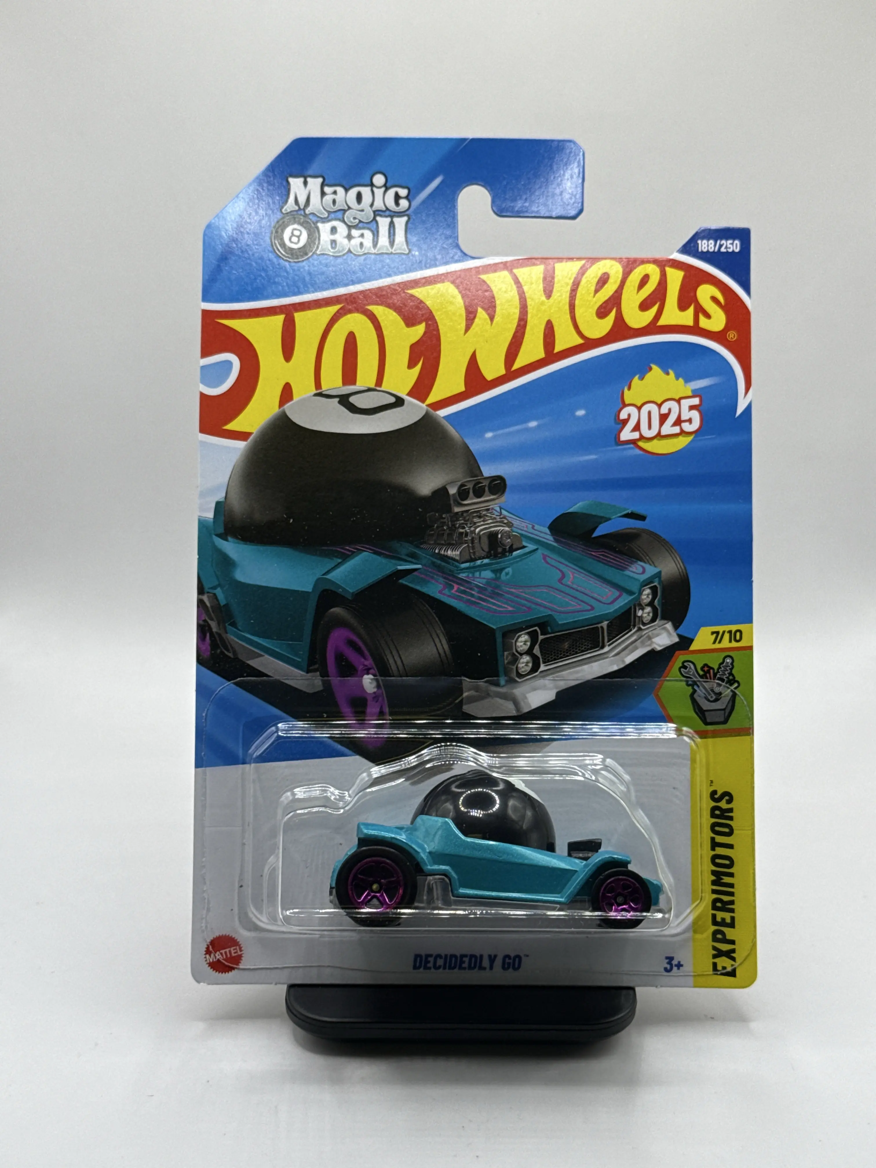 Hot Wheels Magic 8 Ball Decidedly Go! (2025 Edition)