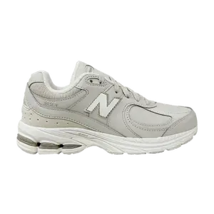 New Balance 2002R Big Kid 'Beige Fleece Lined'