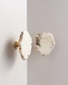 SIERRA WHITE TURQUOISE KNOB