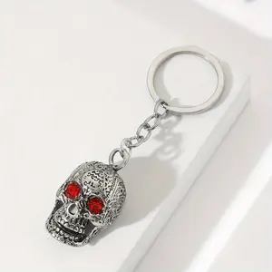 1/20pcs Gothic Skull Keychain Pendant - Intricate Alloy Design with Red Gemstone Eyes, Perfect for Car or Bag Accessory, Ideal Gift for Gothic and Retro Style Enthusiasts, Gothic Accessory|Skull Pendant|Halloween Keychain