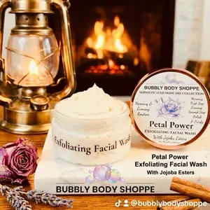 Petal Power Exfoliiating Facial Wash