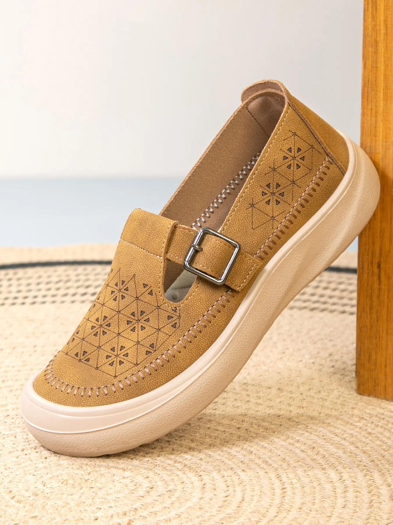 Women's Spring Summer Slip-Resistant Flat Shoes, Comfortable Breathable Elderly Footwear, Non-Tiring Grandma Mom Shoes, Walking Shoes