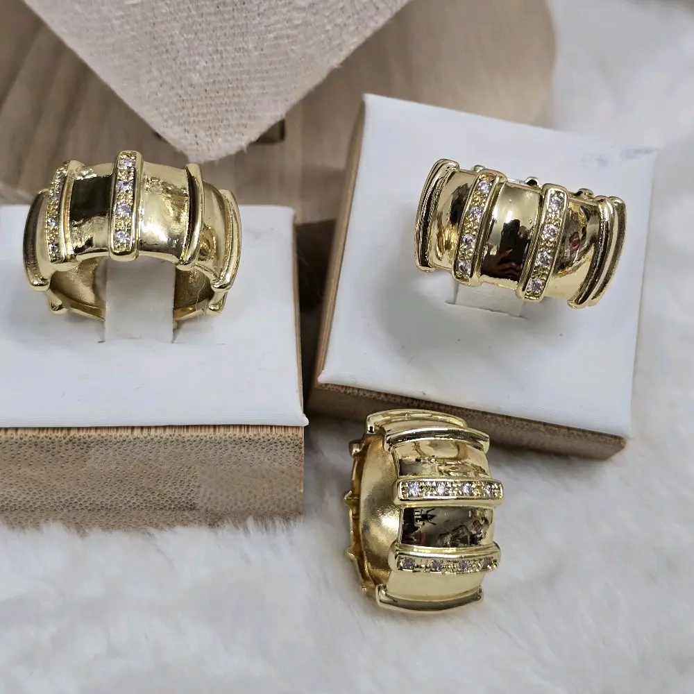 # 0060 Anillos ancho  en oro laminado 14k Alta calidad