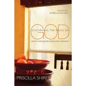 USED-Discerning the Voice of God: How to Recognize When God Is Speaking by Shirer, Priscilla (Paperback)