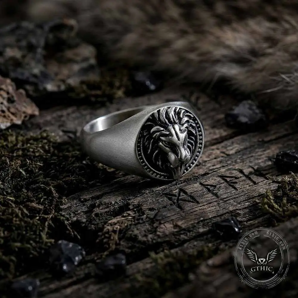 GTHIC Biker Style Stainless Steel Ring with Distressed Lion Head Sculpture Majestic Tough Unisex Wrist Jewelry Motorcycle Rides & Biker Rally Outfits