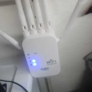 WiFi Extender, 1200Mbps Dual Band 2.4GHz/5GHz Signal Booster with 6 High-Gain Antennas, Covers Up to