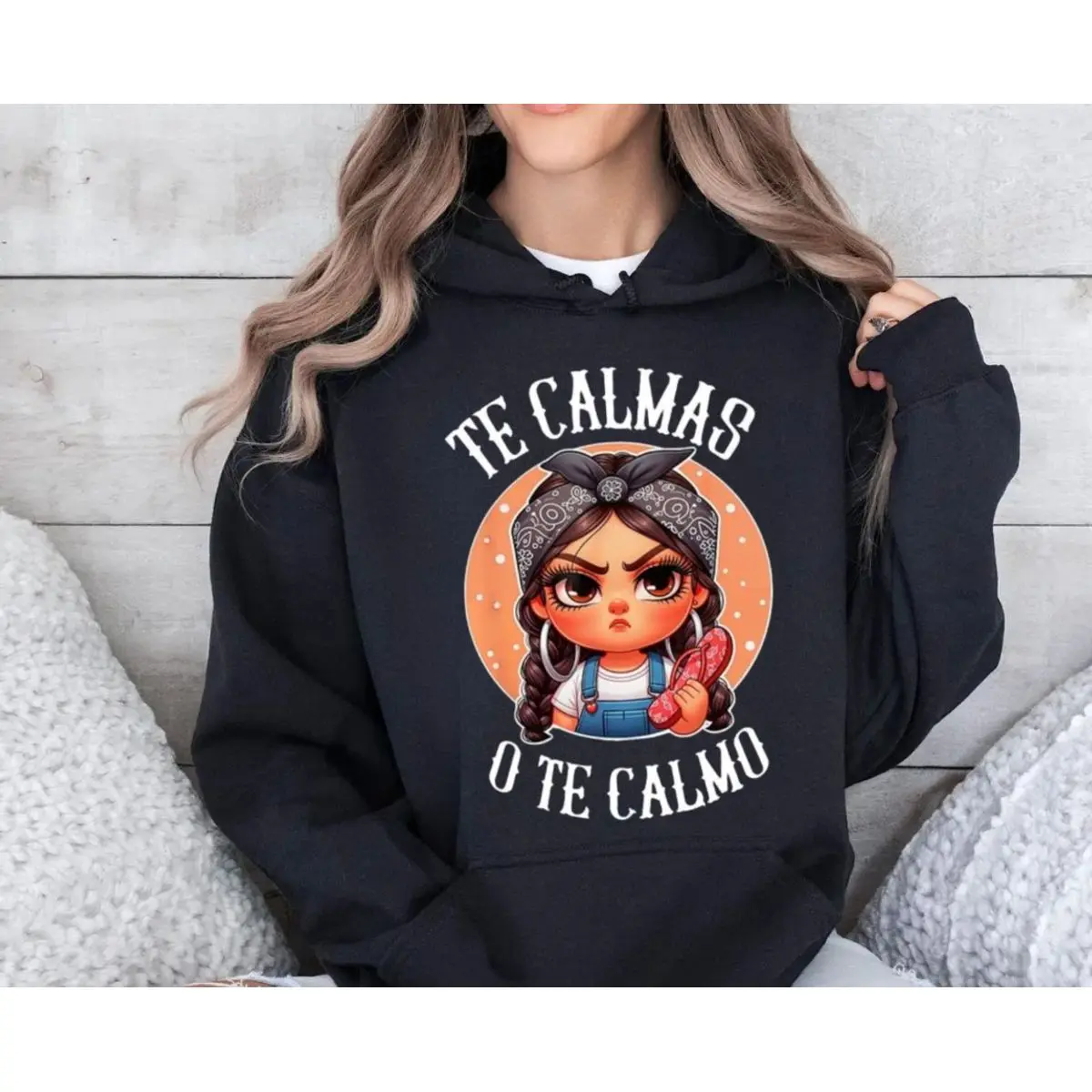 Te Calmas O Te Calmo Spanish Chancla Sarcastic Spanish Mom T Shirt, Sweater, Hoodie, Unisex Sweater Pullover Tee