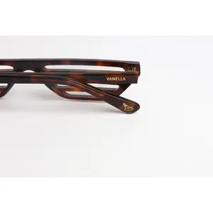 Vanella Shutter Shades 2.0 | Tortoiseshell Cat-Eye Statement Sunglasses