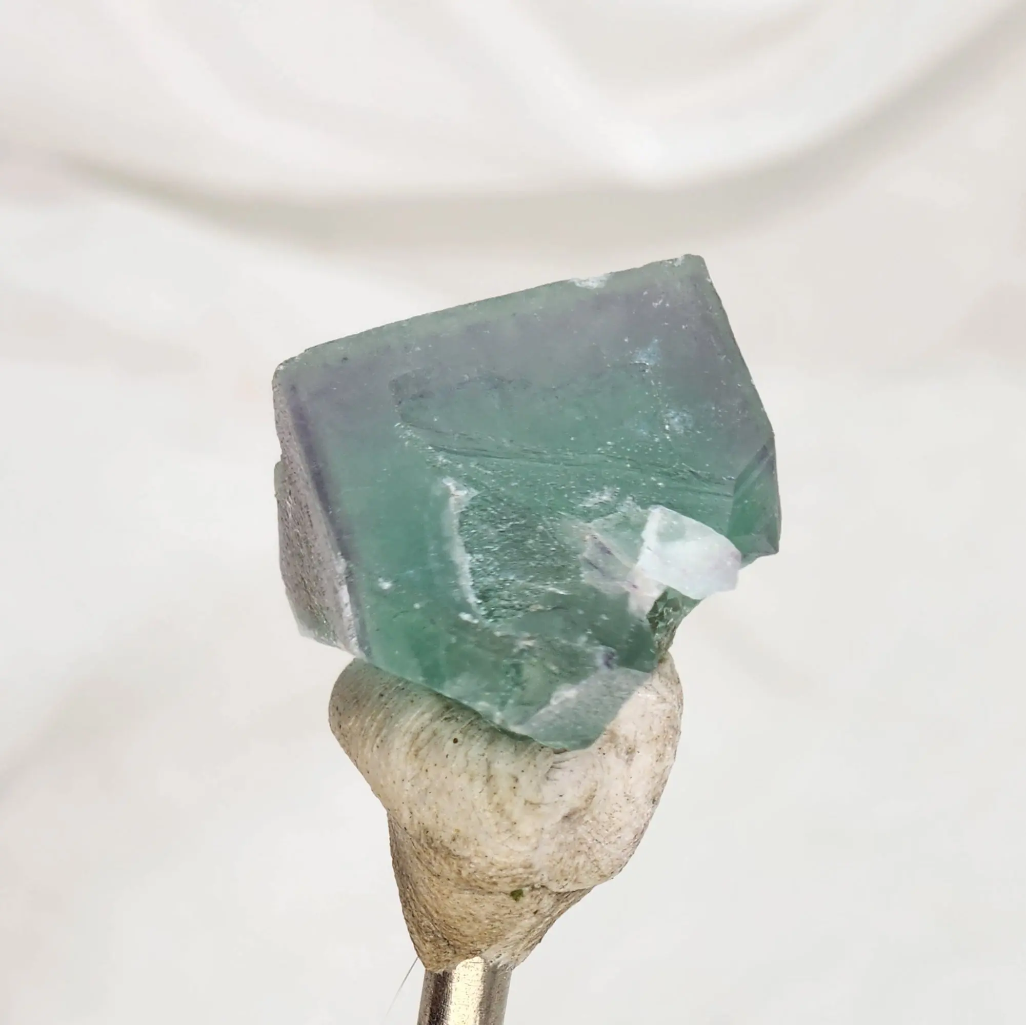Fluorite Crystal Erongo , Namibia Fluorite Cluster Fluorite Specimen NFC2204