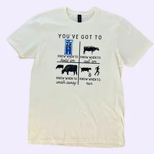 You've Got To Know When To Hold 'Em ,Western T-shirt | Funny Western Shirt | Farm Shirt | Cow Shirt | Funny Graphic Tees