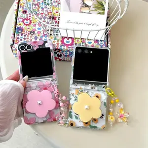 Korean Cute Flower Stand Phone Case For Samsung Galaxy Z Flip 7 6 5 4 Flip6 Flip7 Cover with Chain Cute Floral Hinge Cases Flip7