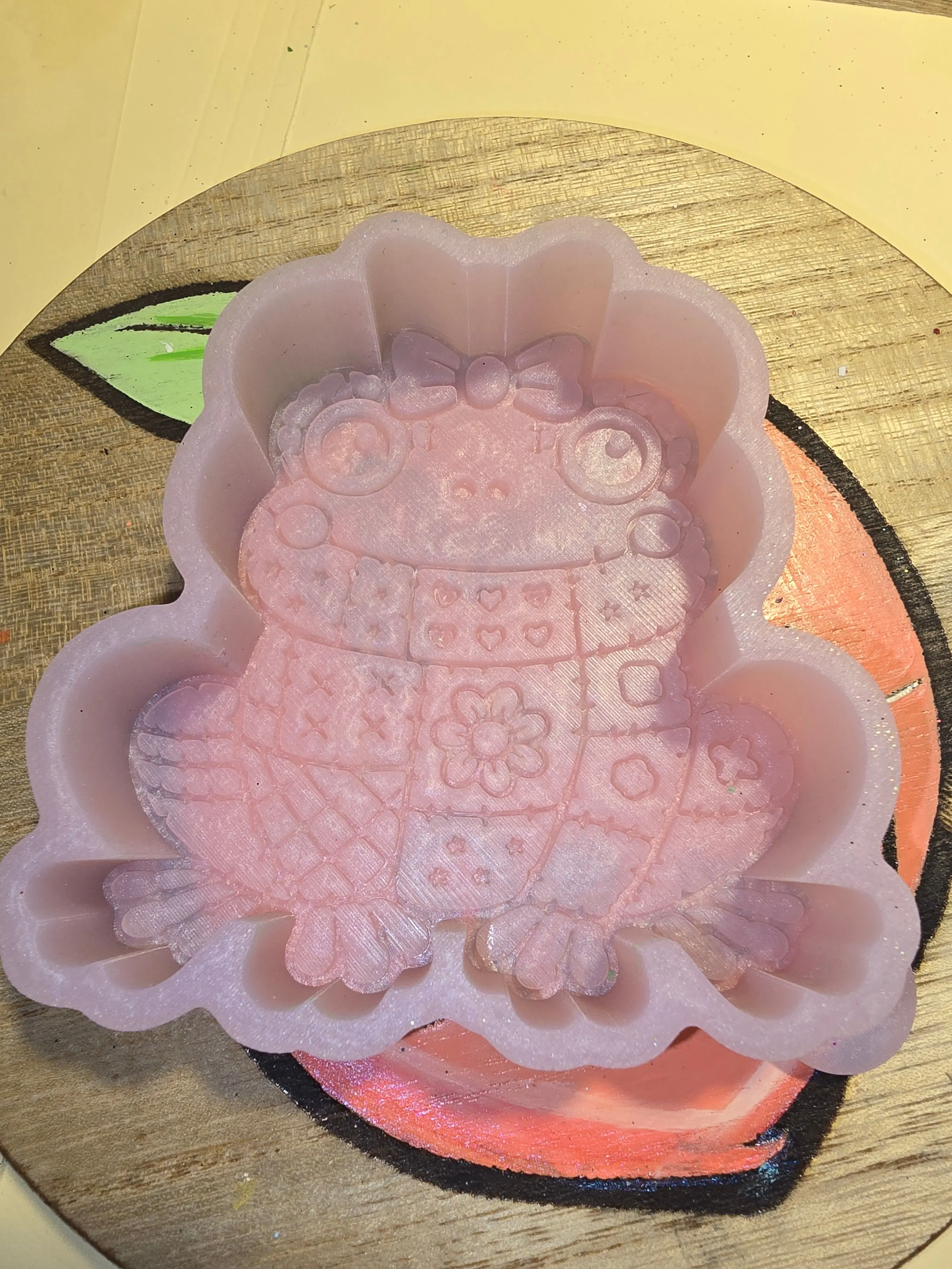 Frog patchwork freshie mold