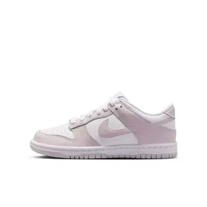 Nike Dunk Low Non-Adult Basketball Shoe - Sports Shoe with Durable Rubber Traction for Sports Activities