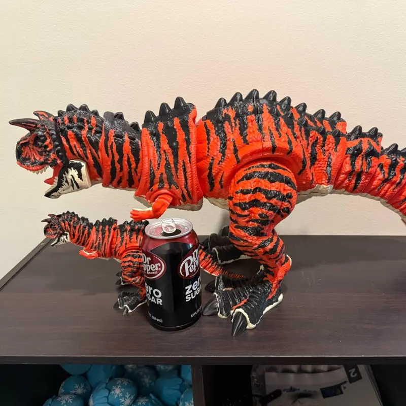 XL Carnotaurus