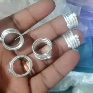 Sparsha 17 Gram Bichhya Free Size Toe Ring - Silver Finish with Decorative Elements