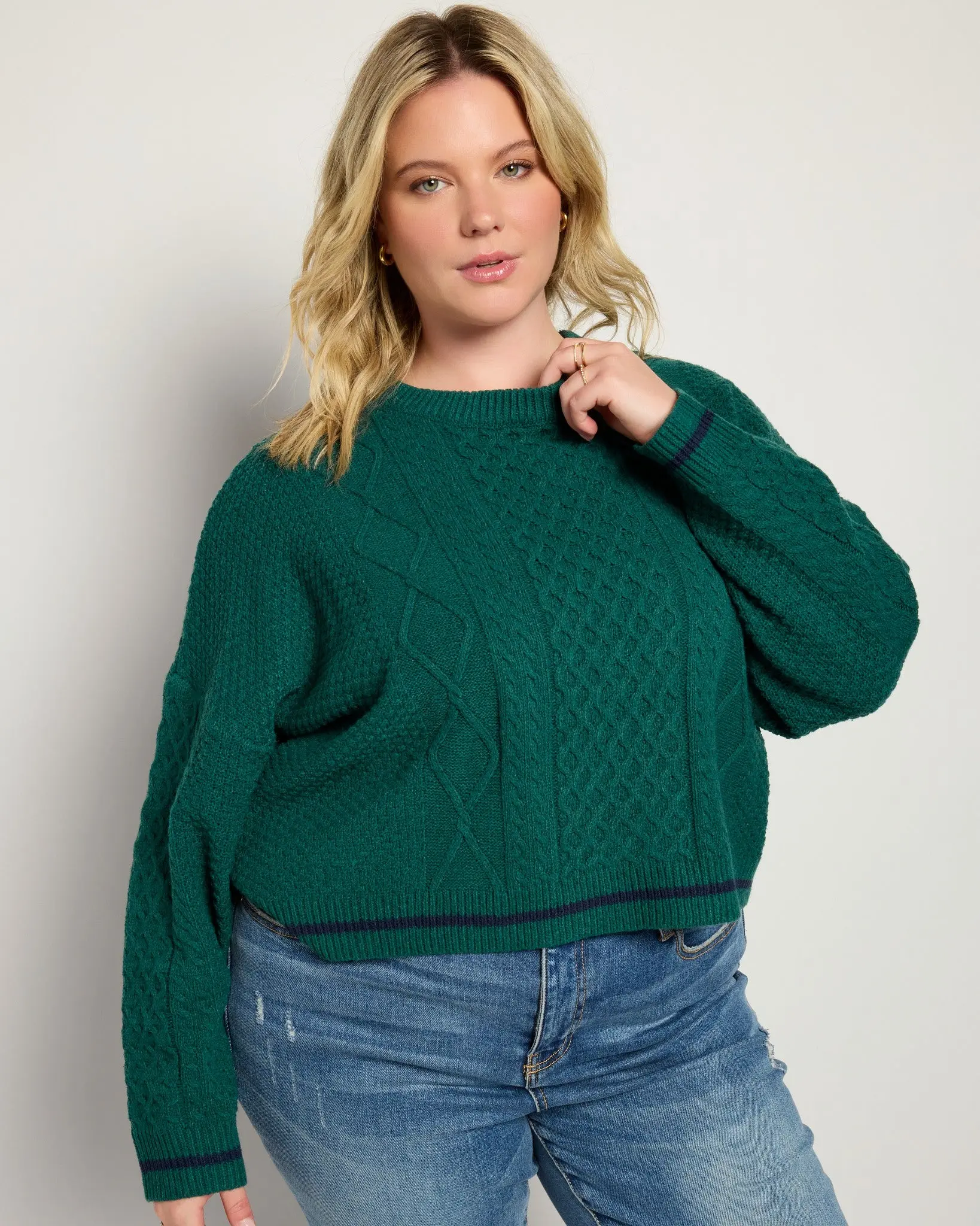 Women's Plus Size Cableknit Crewneck Sweatshirt, Casual Long Sleeve Tops, Sweatshirts, Fit, Round Neck, Basic