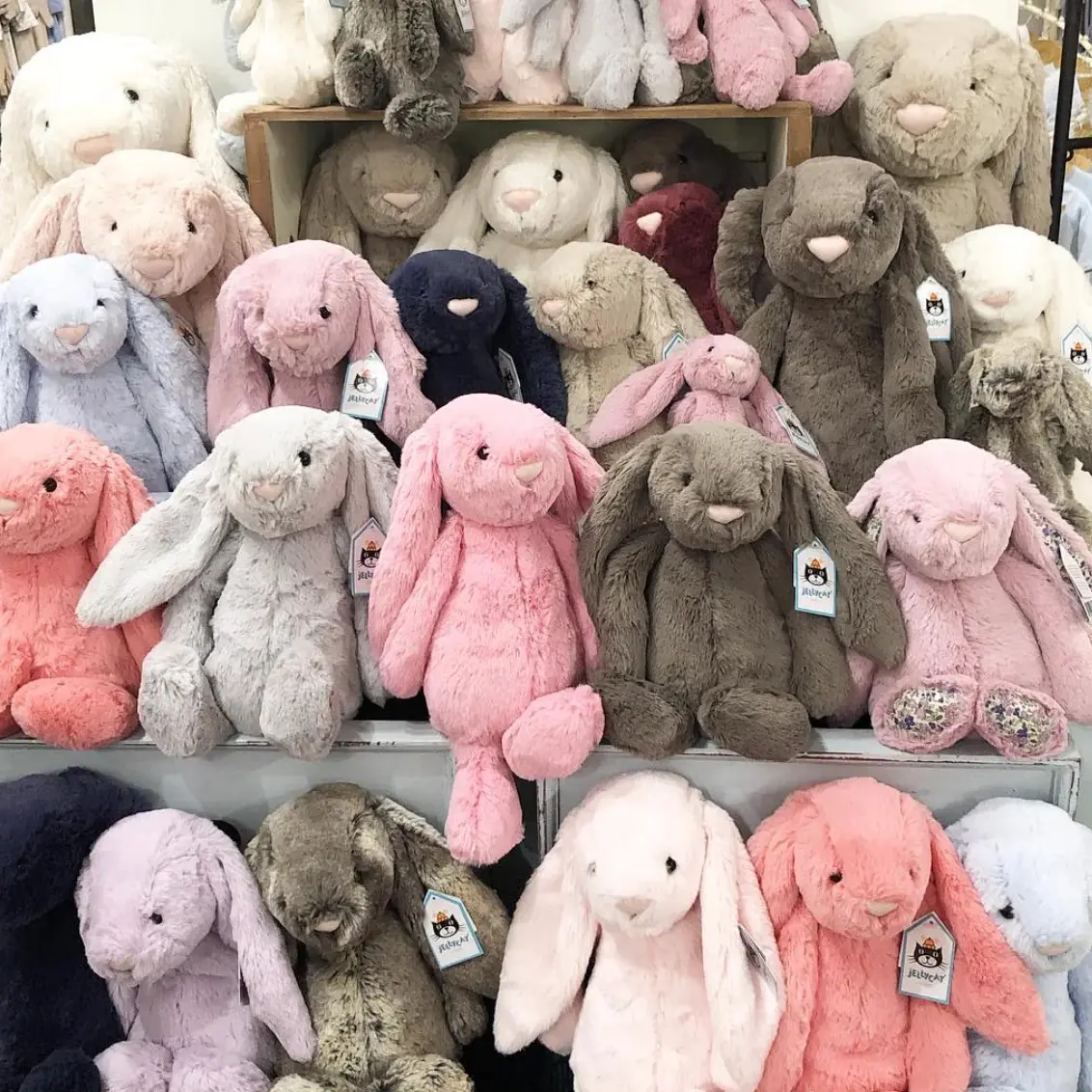  JELLYCAT(ジェリーキャット)のぬいぐるみが人気！Bonpointセレクトの ジェリーキャットダチョウ　ボンポワンBonpoint ぬいぐるみ
