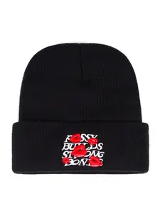 2026 New Fashion  Personalized Bean Hat Lipprint Letter Embroidered Knitted Beanie Hat Outdoor Autumn and Winter Leisure Windproof Warm Hat Daily Commuter Decorative Hat Male and Female Same Style Creative Boundless Hat