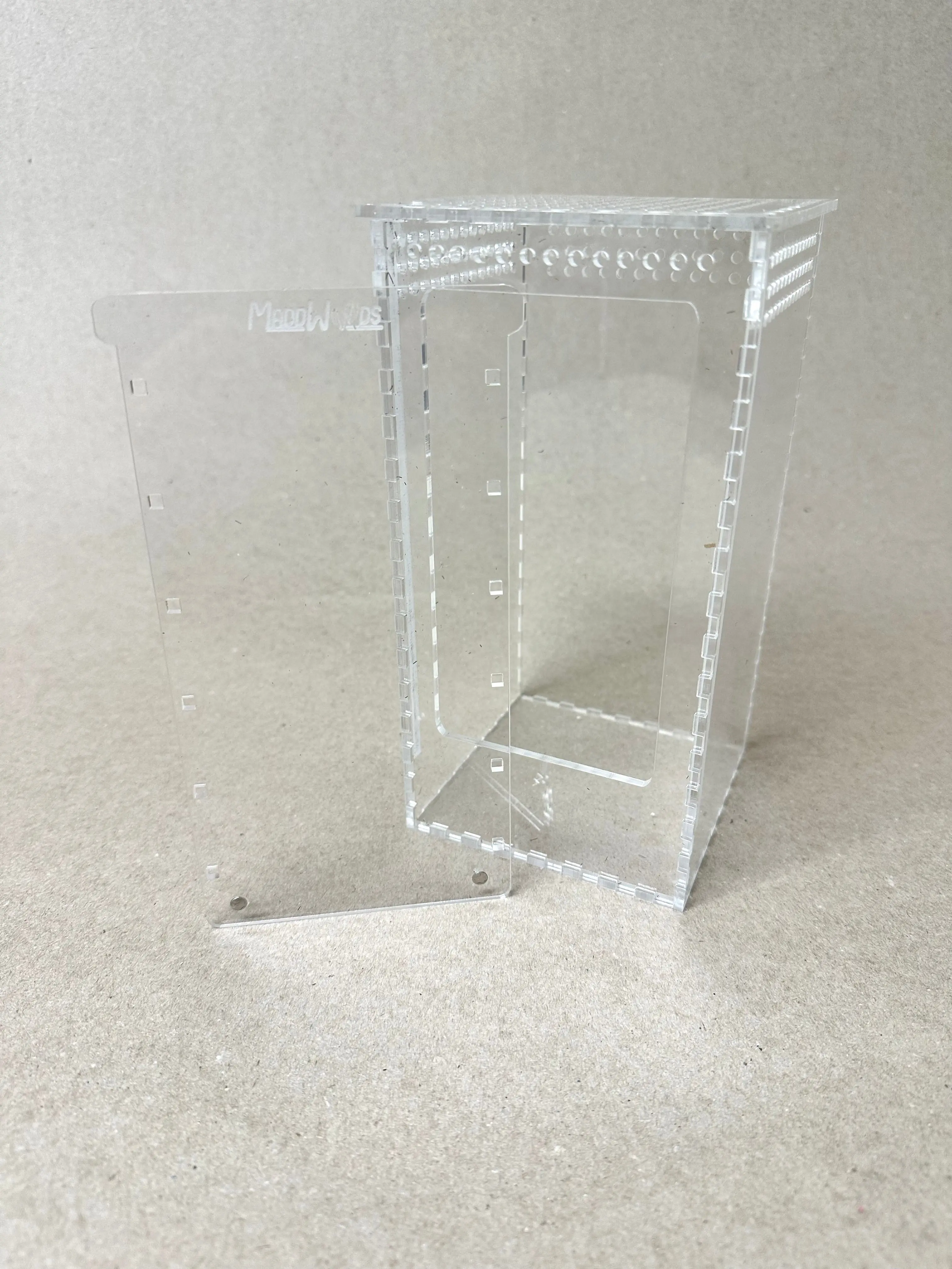 Acrylic Vertical Adjustable Rectangle 8”x4”x4” Arboreal Terrarium, Ideal Small Enclosure for Reptiles & Amphibians