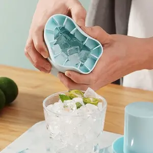 Portable 3D Silicone Ice Cube Tray, Easy Release Mold, Ice Molds, Makes Up to 40 Cubes, Perfect for Parties, Travel, Weddings, Birthdays, Kitchen Use