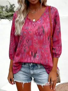 Women's Plus Size V-Neck Boho Floral Print Loose Fit Mid-Sleeve T-Shirt, Casual Comfortable Fall Fashion Top for Everyday Wear