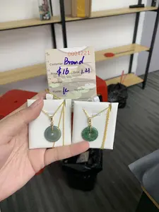 Accessories suitable for both men and women—versatile and stylish!