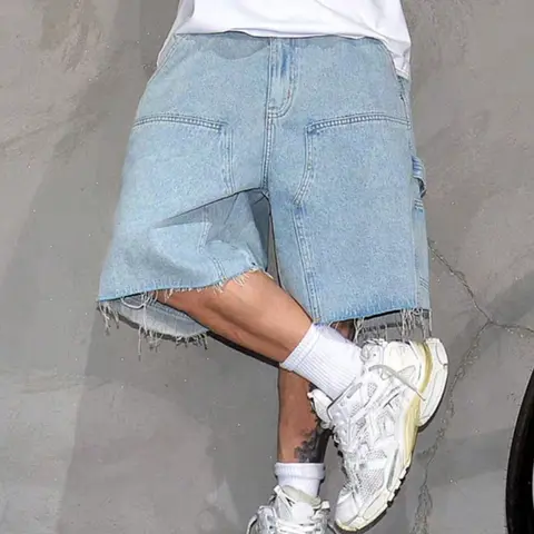 Men's Denim Shorts Jeans Bermudas, Menswear Summer American Casual Style, Vintage Distressed Style Light Blue Loose Fit Five-Quarter Pants, Washed Retro Look