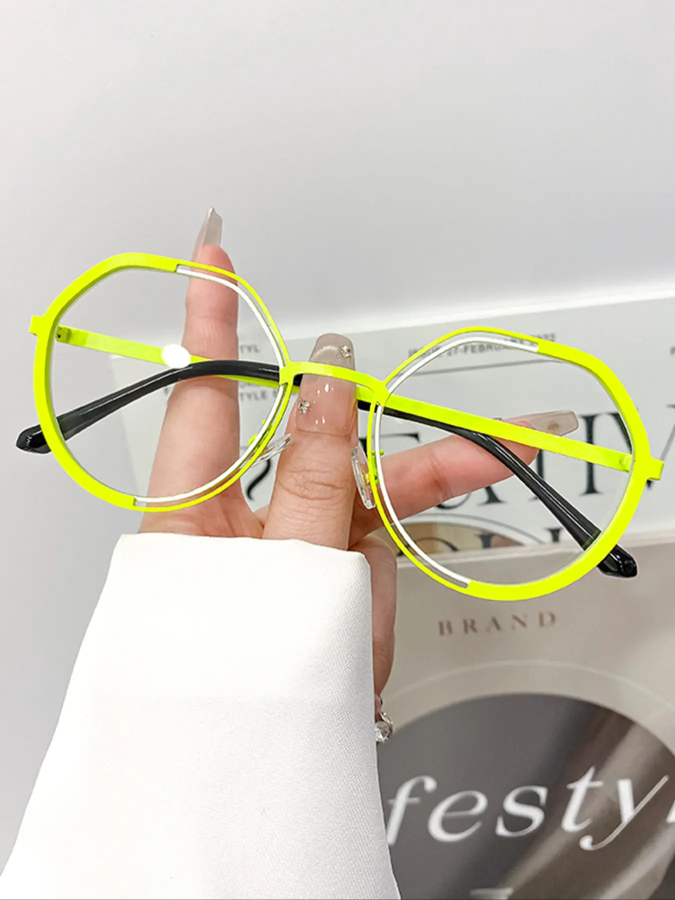 New Unique Metal Frame Irregular Fashion Glasses, Trendy Frames, Unisex Daily Casual Wear Decorative Eyewear, Stylish Accessories for Men and Women, Trendy Casual Eyeglasses, Decoration Eyewear
