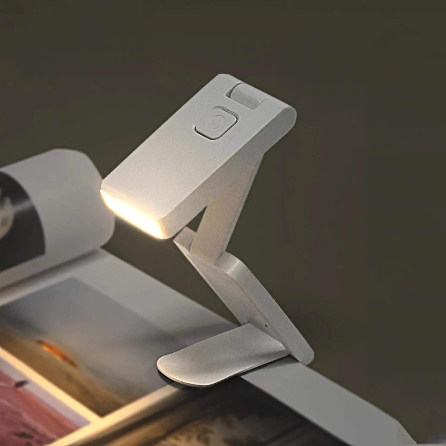 Rechargeable Mini Foldable Book Lamp, 3 Color Temperatures & 3 Brightnesses Clip-on Reading Lamp, Portable Light for Sleep Reading, Traveling, Adjustable Light