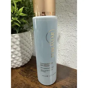 Terramar Consistently Balanced Cleansing Cleanser