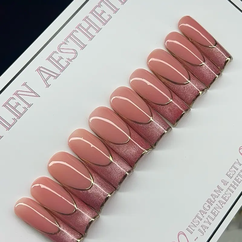 Press On Nails - Long lasting Fake Nails for Perfect Manicure