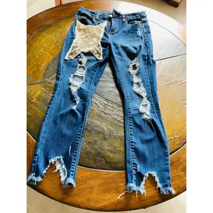 2000s Reborn Appliqué Design Tattered 4 Pocket Blue Denim Tappered Jeans M Size 11