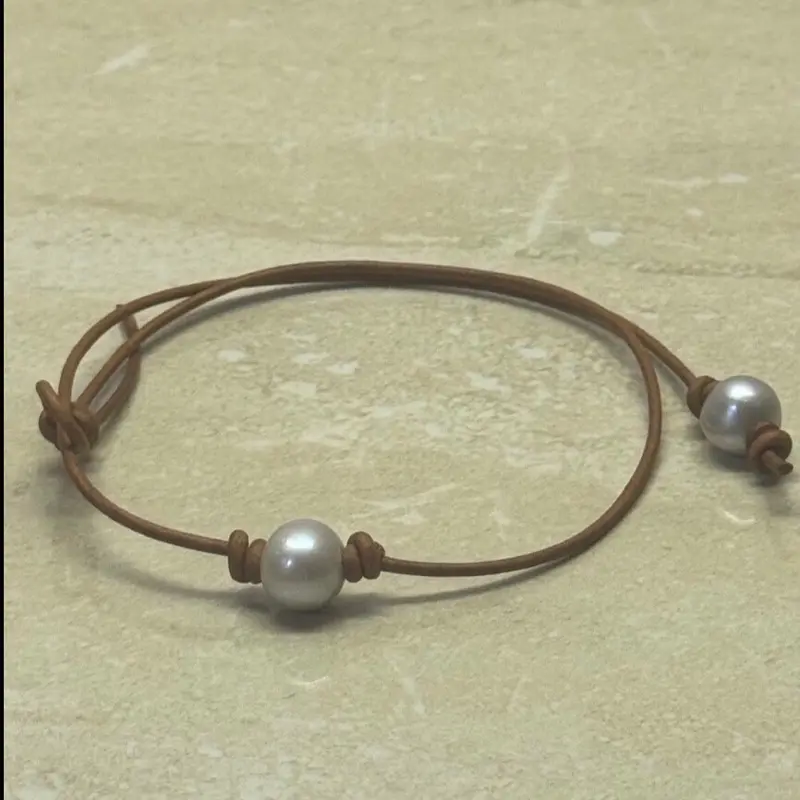 Natural light brown cord grey Pearl choker/necklace