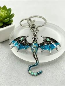 1PC Enamel Dragon Keychain Rhinestone Fantasy Dragon Key Ring Gothic Winged Dragon Bag Charm for Men Women