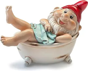1 Piece Summer Garden Gnome Decorations Hilarious Resin Gnome with Half-Pulled Pants and Love-Heart Embellishment -Swedish Dwarf Elf Figurines Summer Funny Indoor Home Decorations (Bathtub gnome)