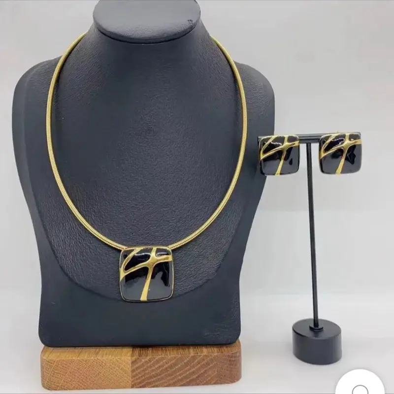 Necklace silver