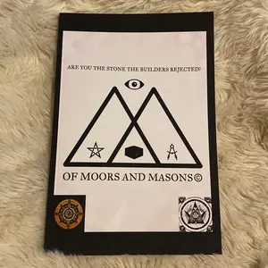 Of Moors and Masons️️ Book