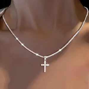 Classic Retro Cross Necklace Simple Lines Elegant Design Versatile Daily Wear Gift Jewelry Unisex Simple Style