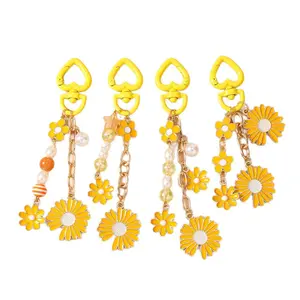 New Pearl Sunflower & Daisy Keychain — Beaded Floral Key Fob and Bag Charm