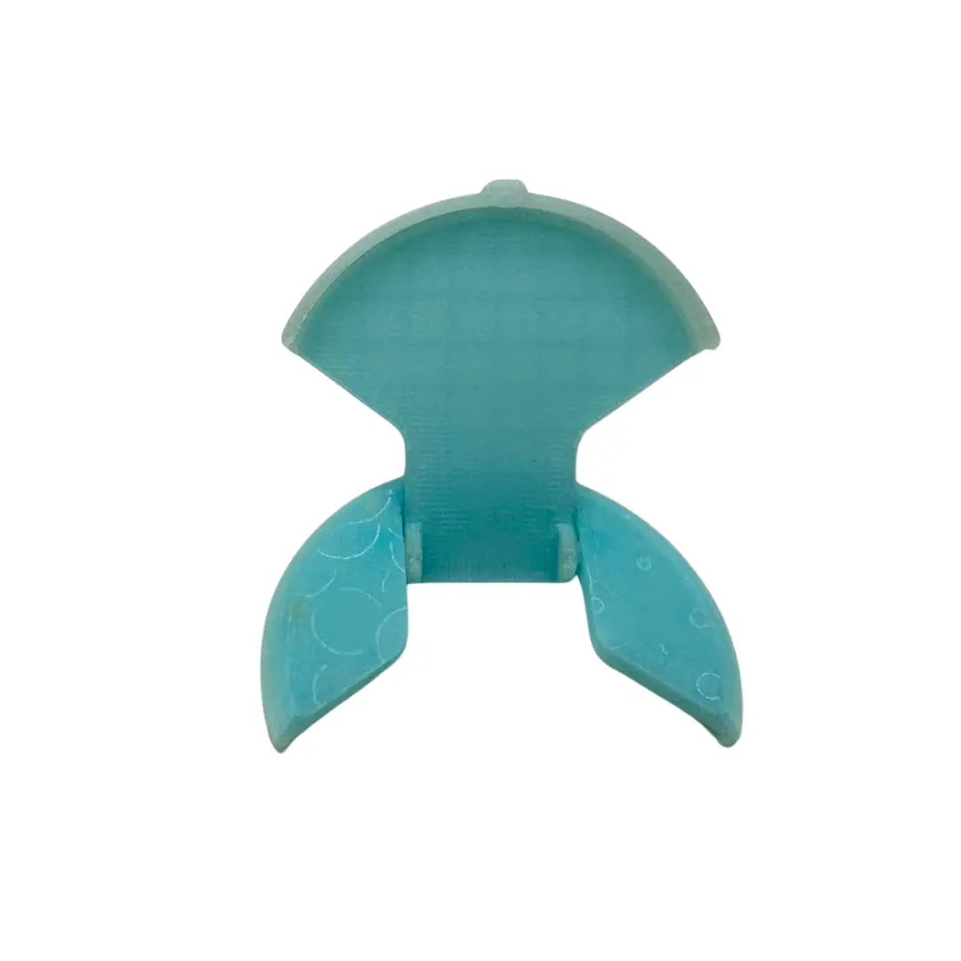 4 Glow in the Dark Light Blue Ombre