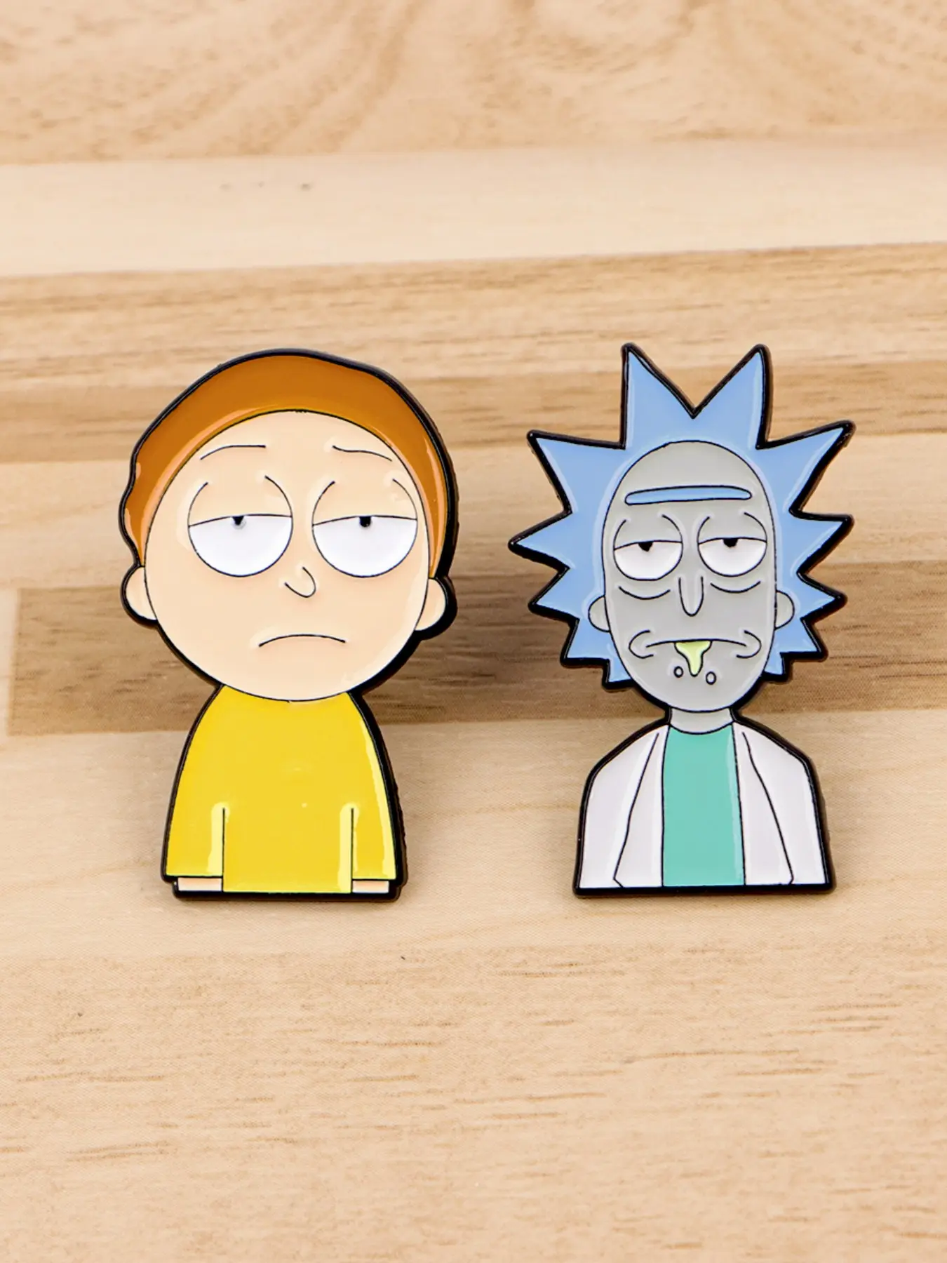 2pcs/set Classic Cartoon Movie Character Enamel Lapel Pins , Punk Vintage Style Badges, Unisex Accessories for Backpacks and Clothes, Perfect Gift, Decorative Badge