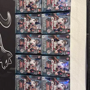 Break #63 10 2025 Topps Chrome Football Value Boxes