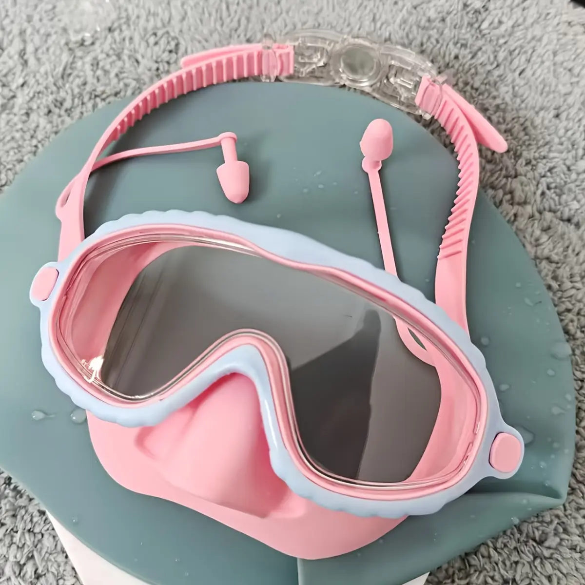 Kids' Large Frame Anti-Fog Swimming Goggles with HD Clear Vision, Adjustable Strap & Comfort Padding - Pink Frame & Blue Silicone Padding for Outdoor Swimming, Beach, Pool Safety, Swim Goggles, Beach Safety Gear, Stylish Swimwear, Secure Fit,