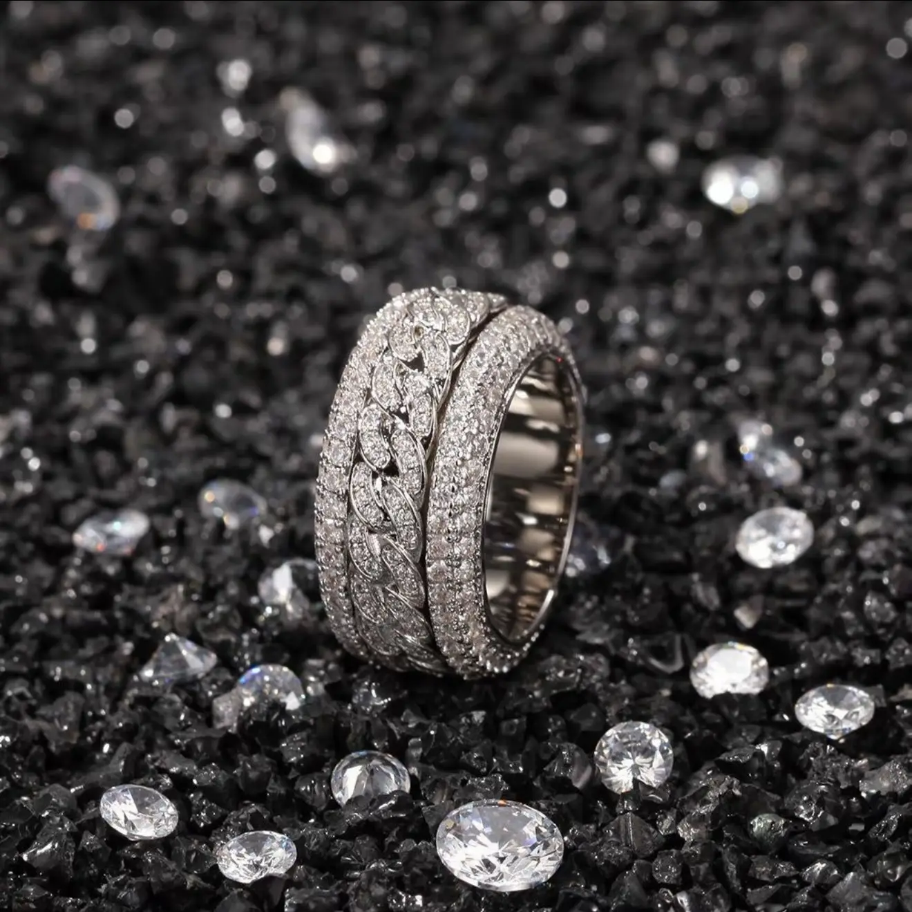 14K Gold Vacuum Plated Copper Rotatable Lucky Ring with 5A+ Sri Lanka Zircon - Unique Stackable Elegant Everyday Costume Jewelry, Miami-Italy-Mexico & Micro-Inspired Luxury Ring for Daily Wear, Casual Gift for Men with Anxiety peach blossom