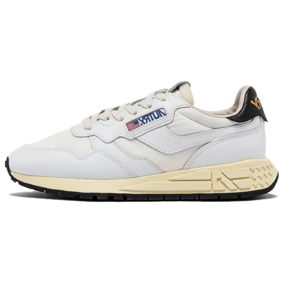 Autry Leather Comfortable Versatile Lightweight Low-Top Casual Shoes for Men in White Trending Shoes, House White Official Shoes to Get / Maison Mihara