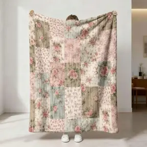 1 piece of retro pink rose patchwork style floral print flannel blanket Rose Flower Blanket soft and comfortable bed blanket sofa blanket camping and other uses available all year round