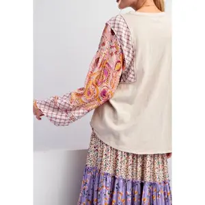Daria - Mineral washed top with mixed print long sleeves, loose relaxed fit  - Khaki