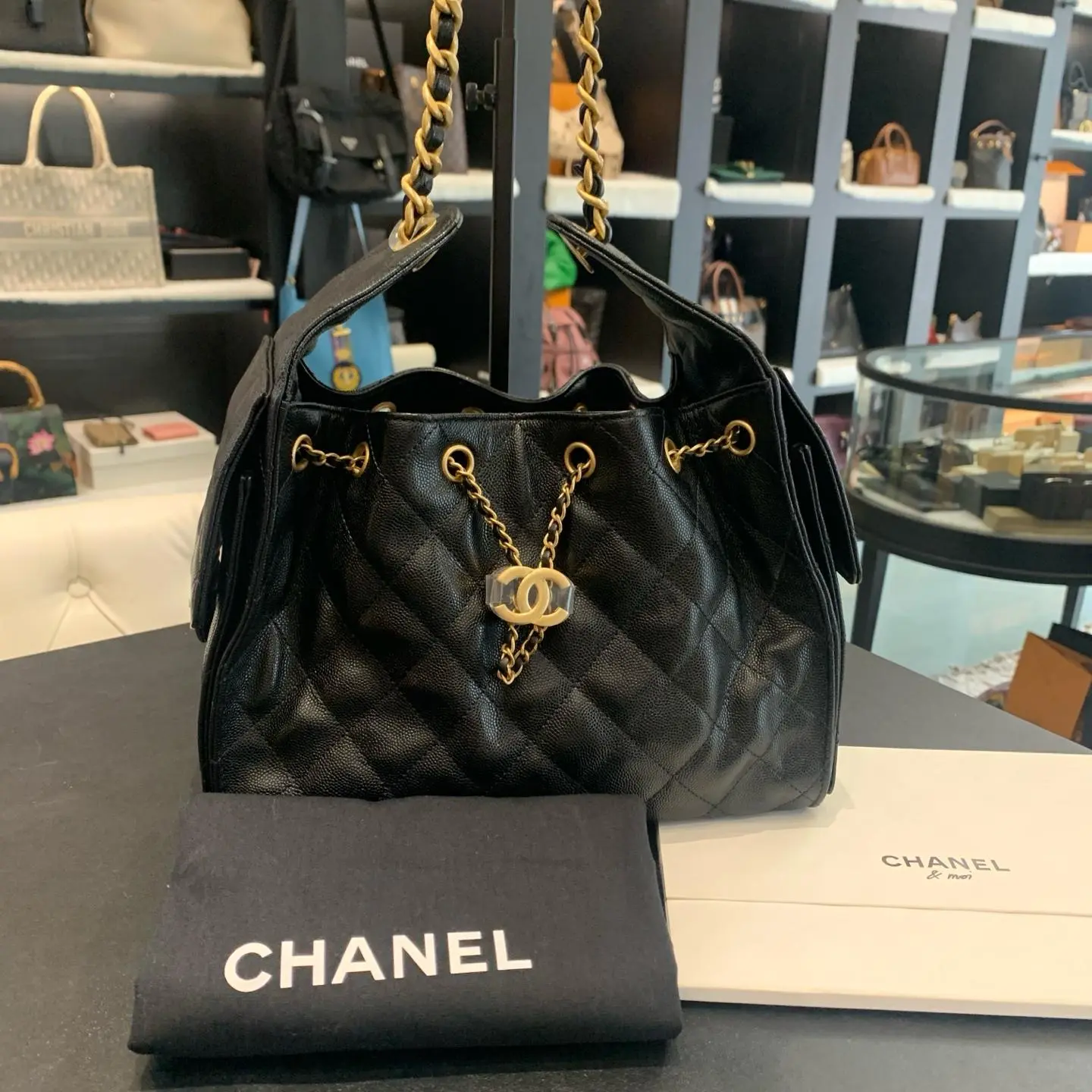 Pre-owned Chanel Brand new with ticket Chanel/Chanel 25bag black gold pebbled calfskin small size chip size 26*14*30 accessories XH 22585343